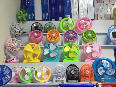 迷你小風(fēng)扇批發(fā) 環(huán)保USB風(fēng)扇批發(fā) 深圳USB風(fēng)扇廠家-深圳市宇創(chuàng)德電子科技提供迷你小風(fēng)扇批發(fā) 環(huán)保USB風(fēng)扇批發(fā) 深圳USB風(fēng)扇廠家的相關(guān)介紹、產(chǎn)品、服務(wù)、圖片、價(jià)格手機(jī)內(nèi)存卡 手機(jī)移動(dòng)電源 藍(lán)牙音箱 讀卡器 數(shù)據(jù)線、手機(jī)移動(dòng)電源 手機(jī)內(nèi)存卡 禮品U盤 藍(lán)牙音箱 手機(jī)數(shù)據(jù)線 讀卡器、